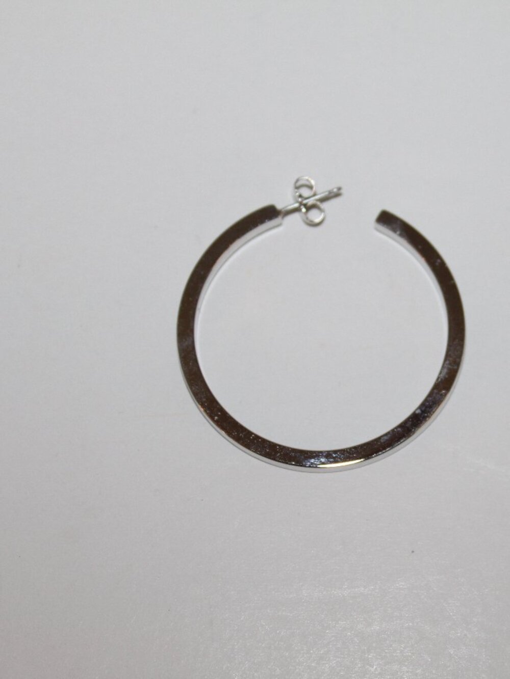 Vintage Avon Silvertone Hoop Earrings - Picture 2 of 4